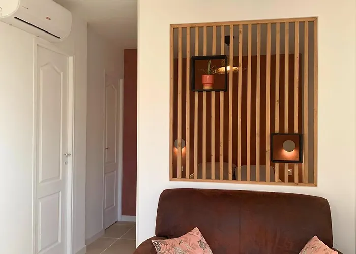 Moderne Cozy * Ribaute-les-Tavernes